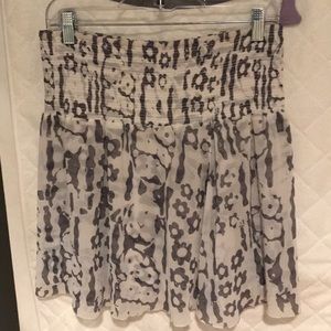 Cabi Flirt Skirt Size M